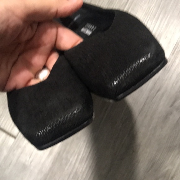 Stuart Weitzman Vintage Square Toe Pumps - Picture 4 of 9